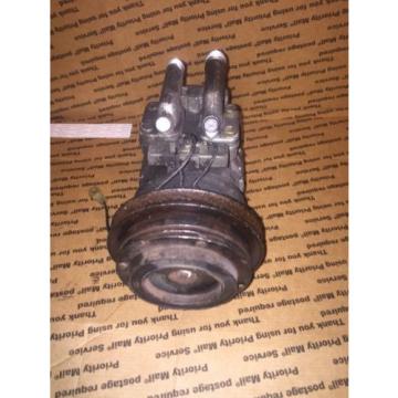 86-91 Mazda Rx7 FC OEM A/C ac compressor pump with clutch HITACHI # 92600 30P11