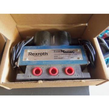 In Box Wabco / Rexroth PJ22771 Pneumatic Directional Control Valve P J22771