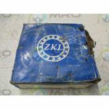 ZKL 22220EW33J C3 ROLLER BEARING  IN BOX